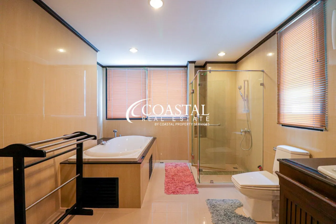 Condo For Sale And Rent Central Pattaya_C011251_10