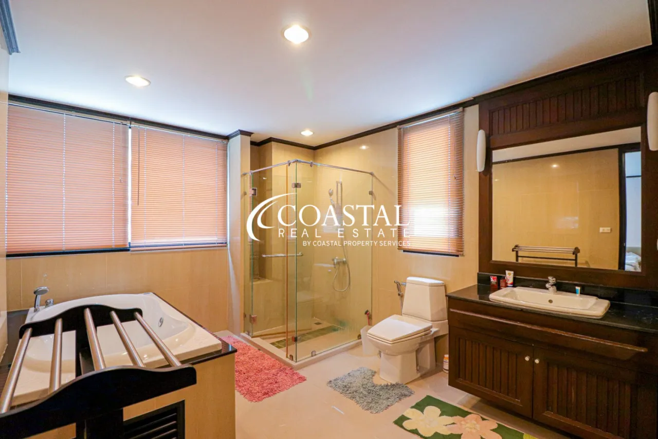 Condo For Sale And Rent Central Pattaya_C011251_11