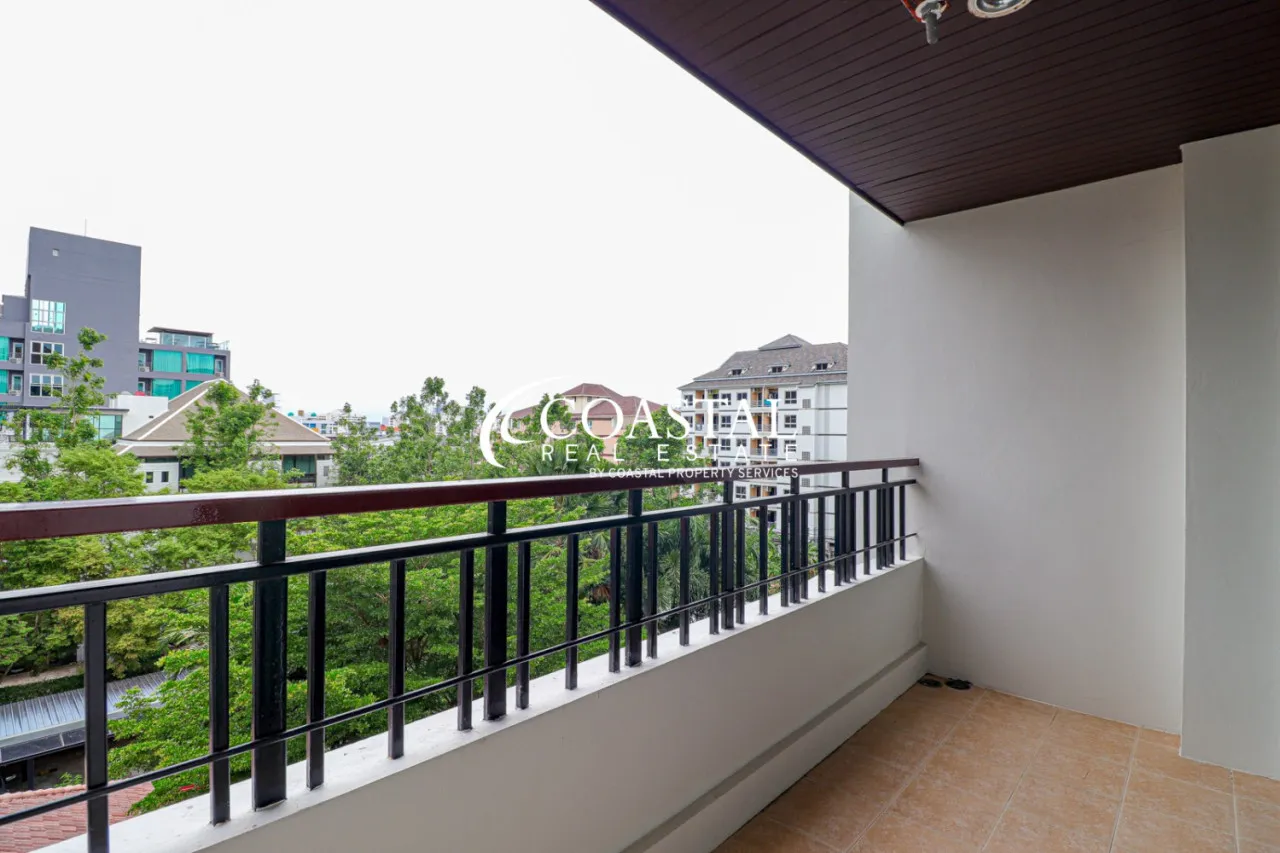 Condo For Sale And Rent Central Pattaya_C011251_15