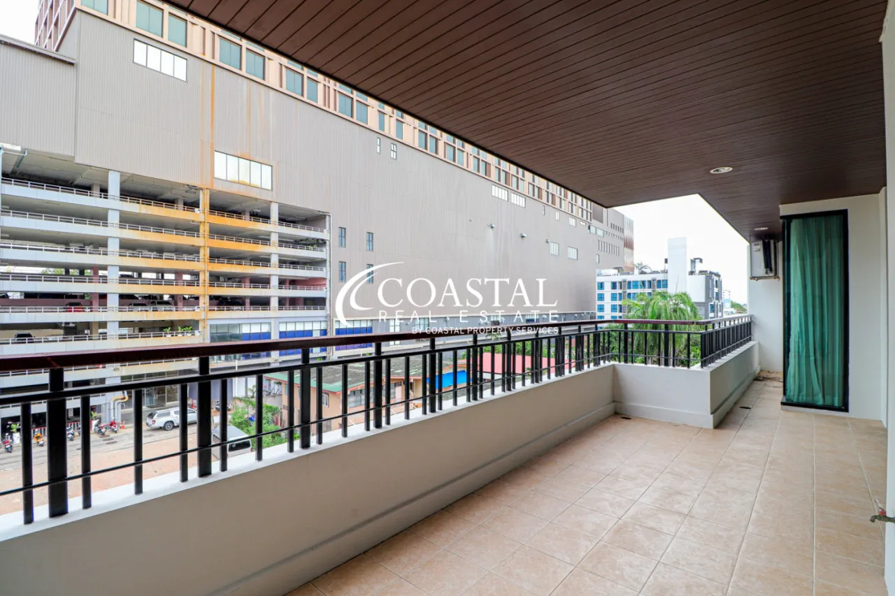 Condo For Sale And Rent Central Pattaya_C011251_17