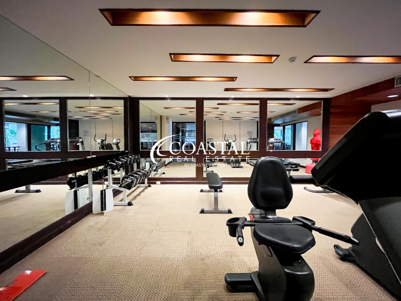 Condo For Sale And Rent Central Pattaya_C011251_22