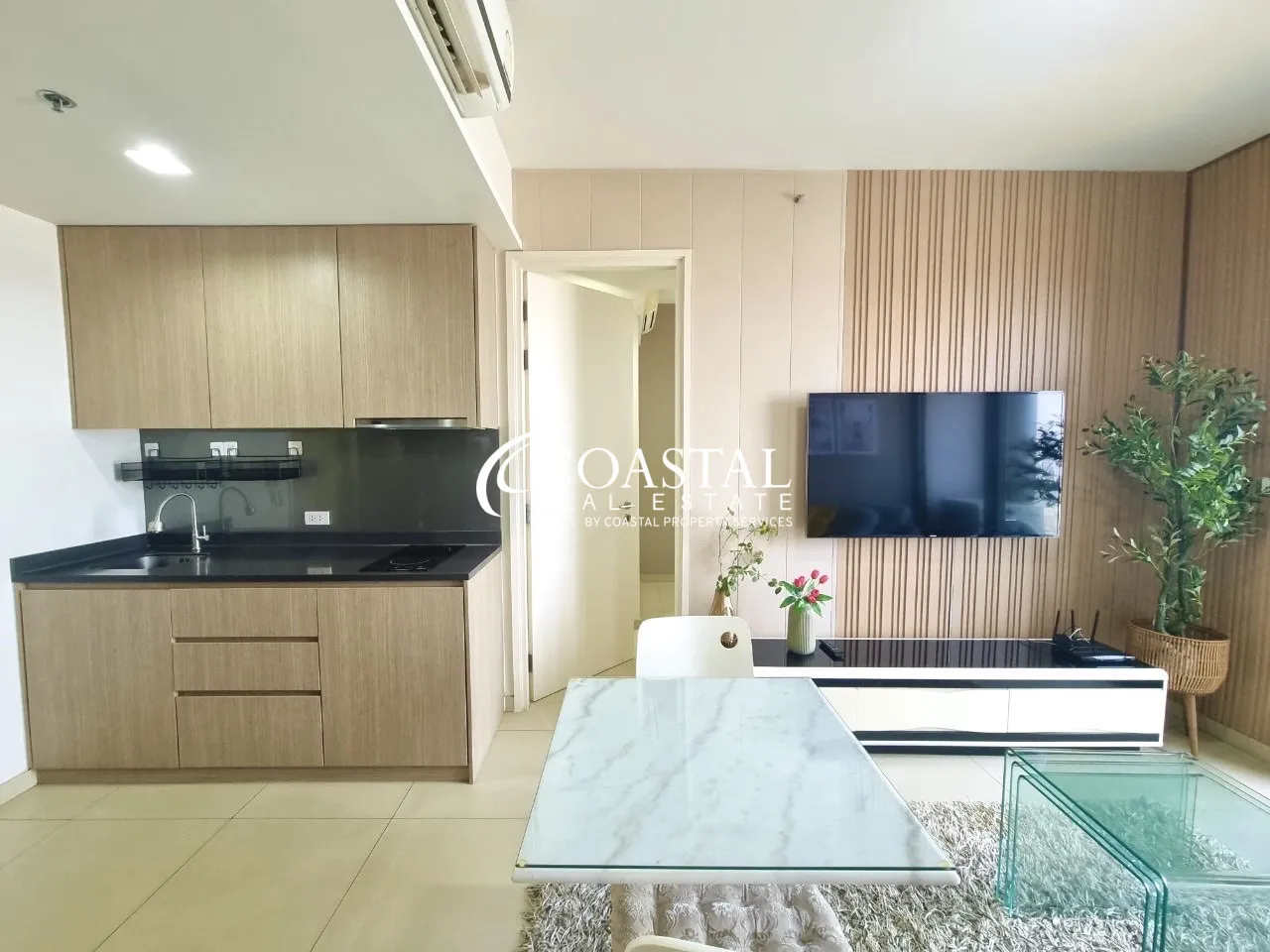 Condo For Sale And Rent South Pattaya_C011327_6