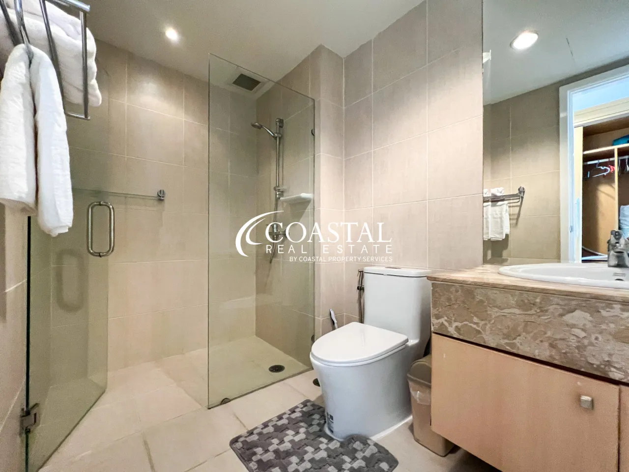 Condo For Sale And Rent South Pattaya_C014140_15