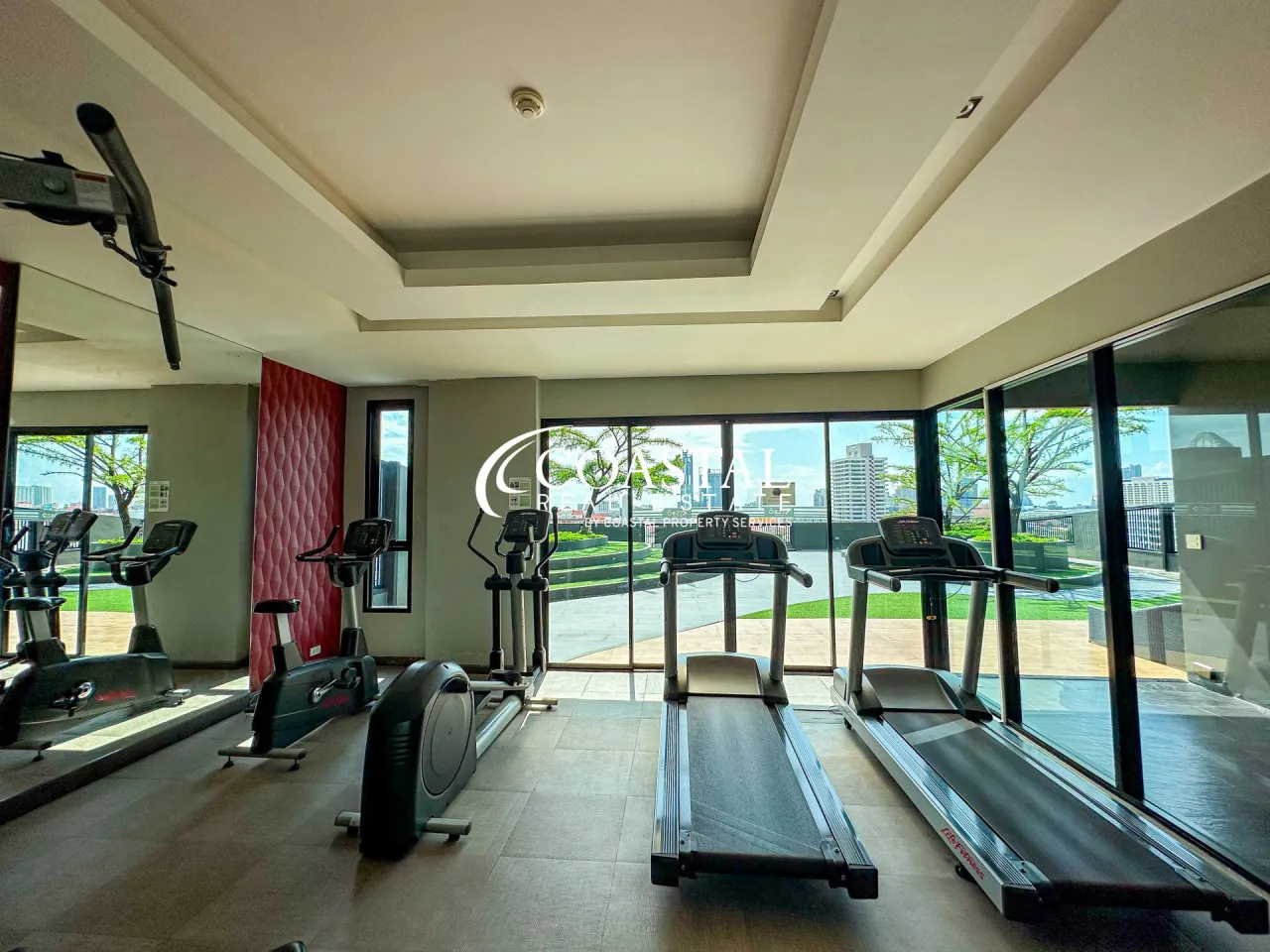 Condo For Sale Central Pattaya_C007923_25