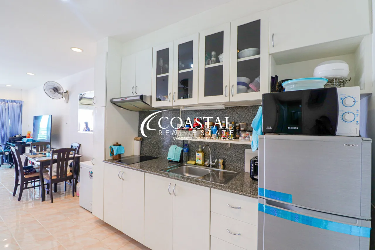 Condo For Sale Central Pattaya_C013156_3