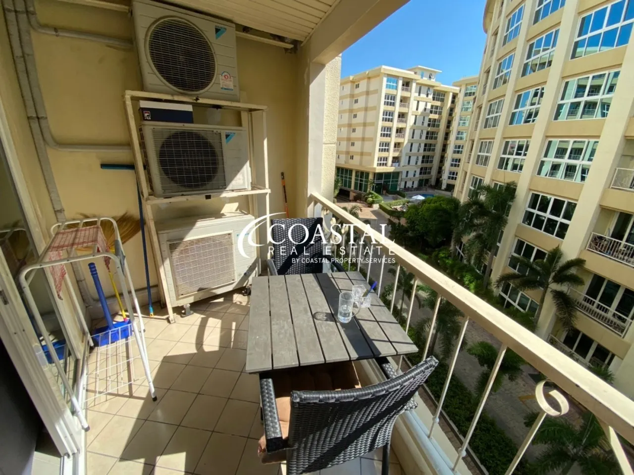 Condo For Sale Central Pattaya_C013273_19