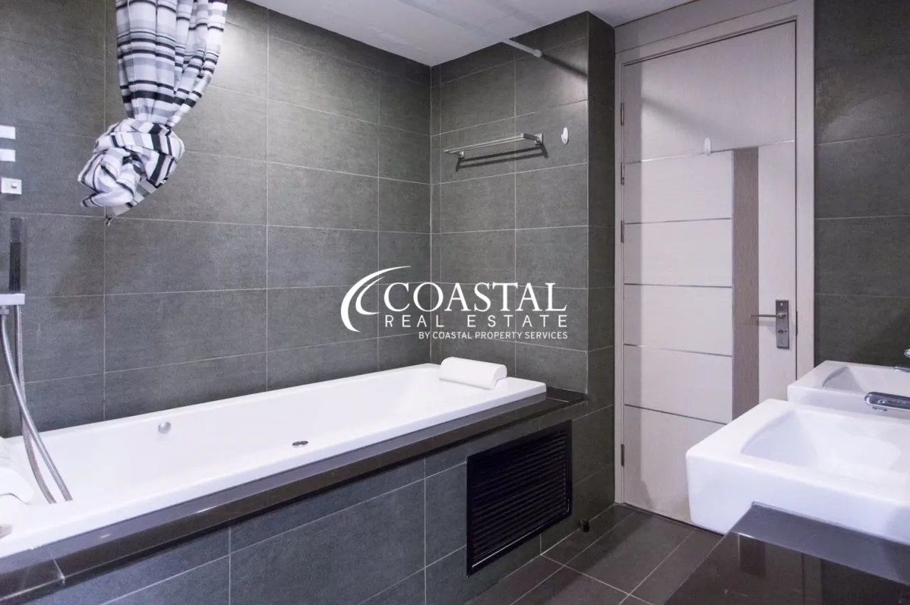 Condo For Sale Central Pattaya_C013834_11