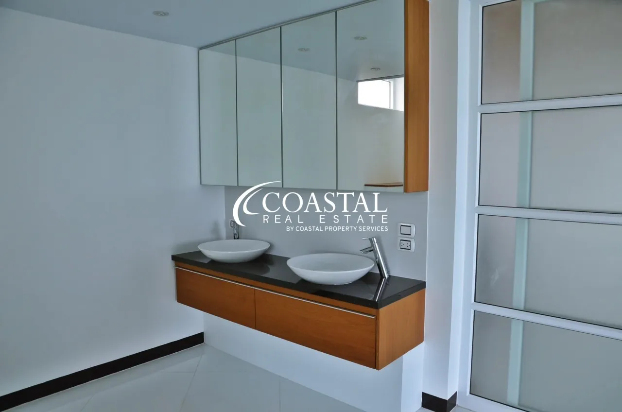 Condo For Sale Na-Jomtien_C010680_16