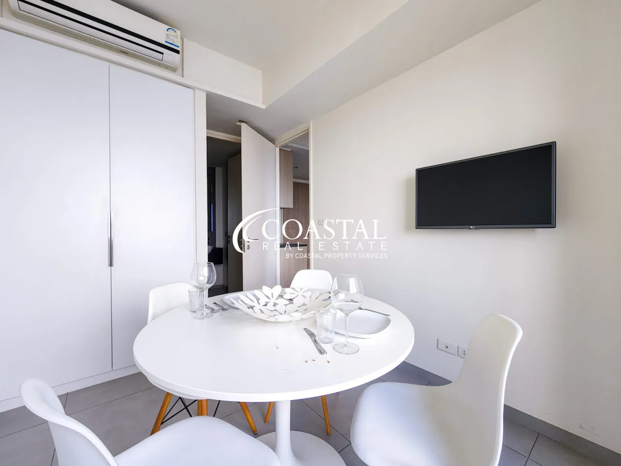 Condo For Sale South Pattaya_C010178_8