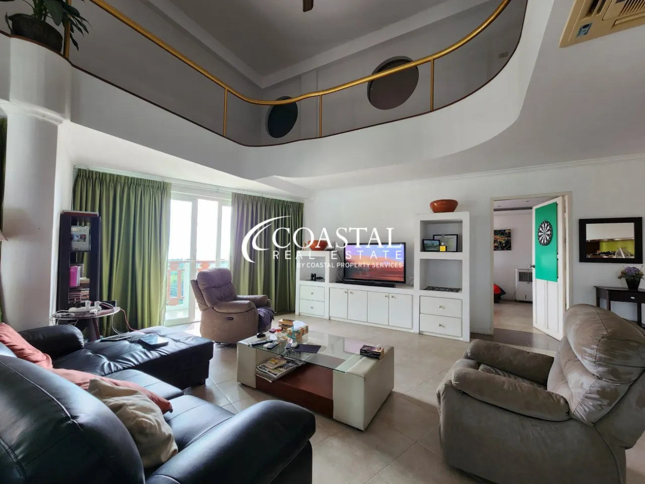 Condo For Sale South Pattaya C010333