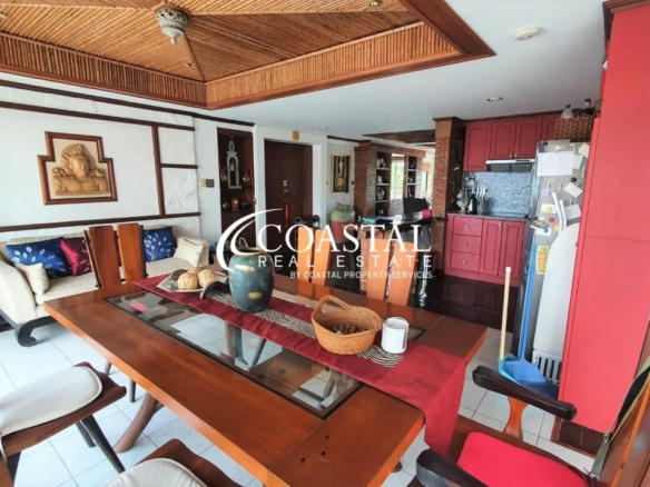 Condo For Sale South Pattaya C013339