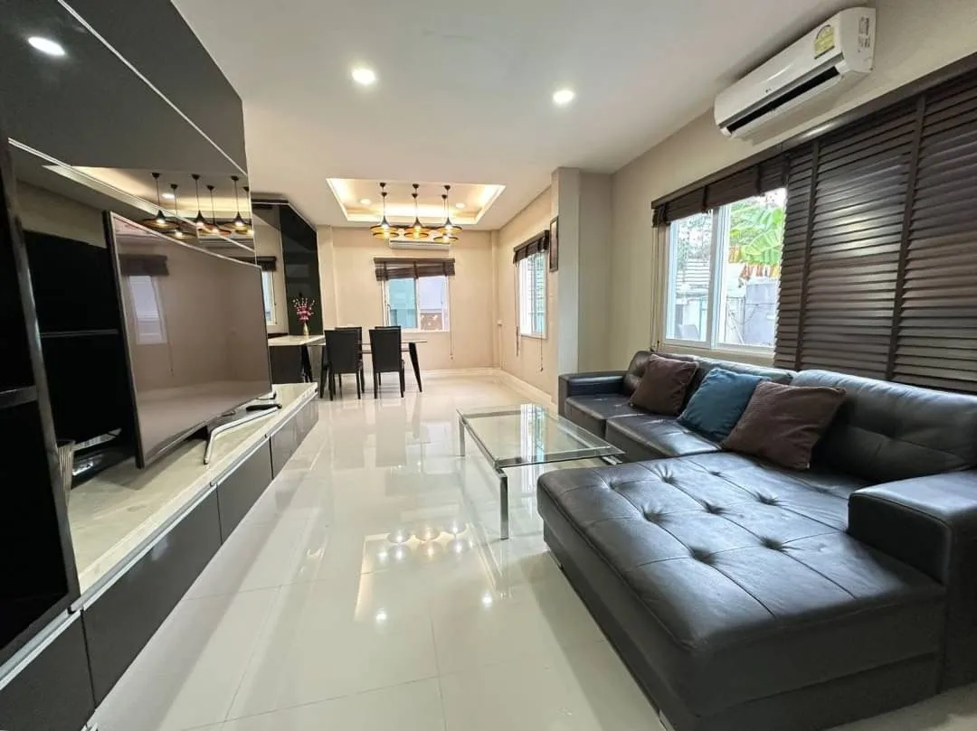 For-Rent-Villa-Pattaya-Nong-Prue-42870292501