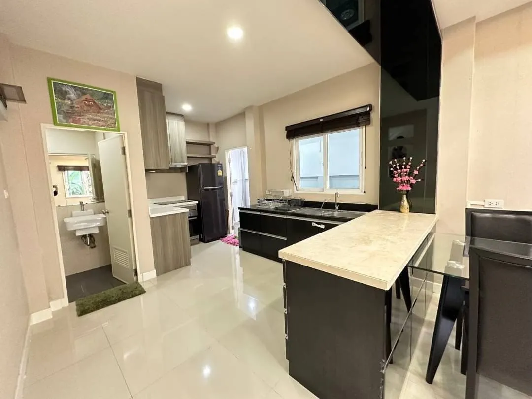 For-Rent-Villa-Pattaya-Nong-Prue-42870292503