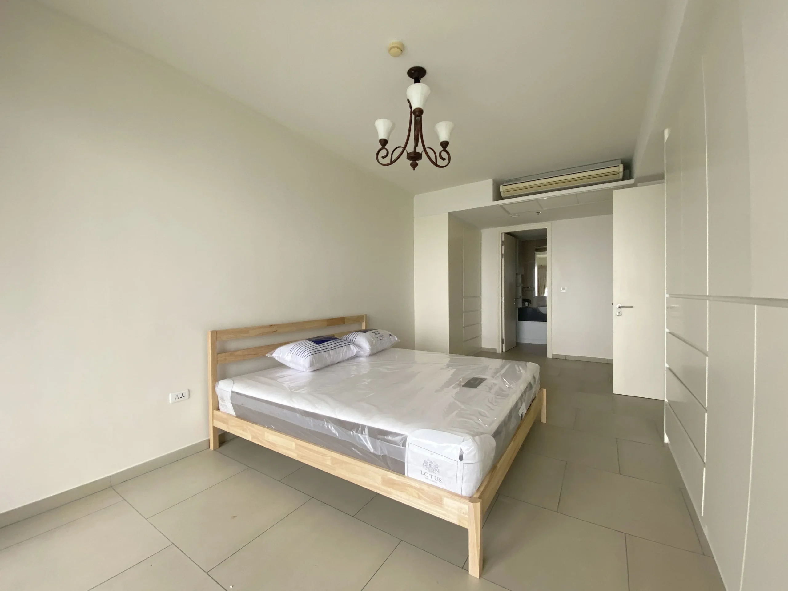 For-Sale-Condo-Pattaya-Na-Kluea-56335035274-1-scaled