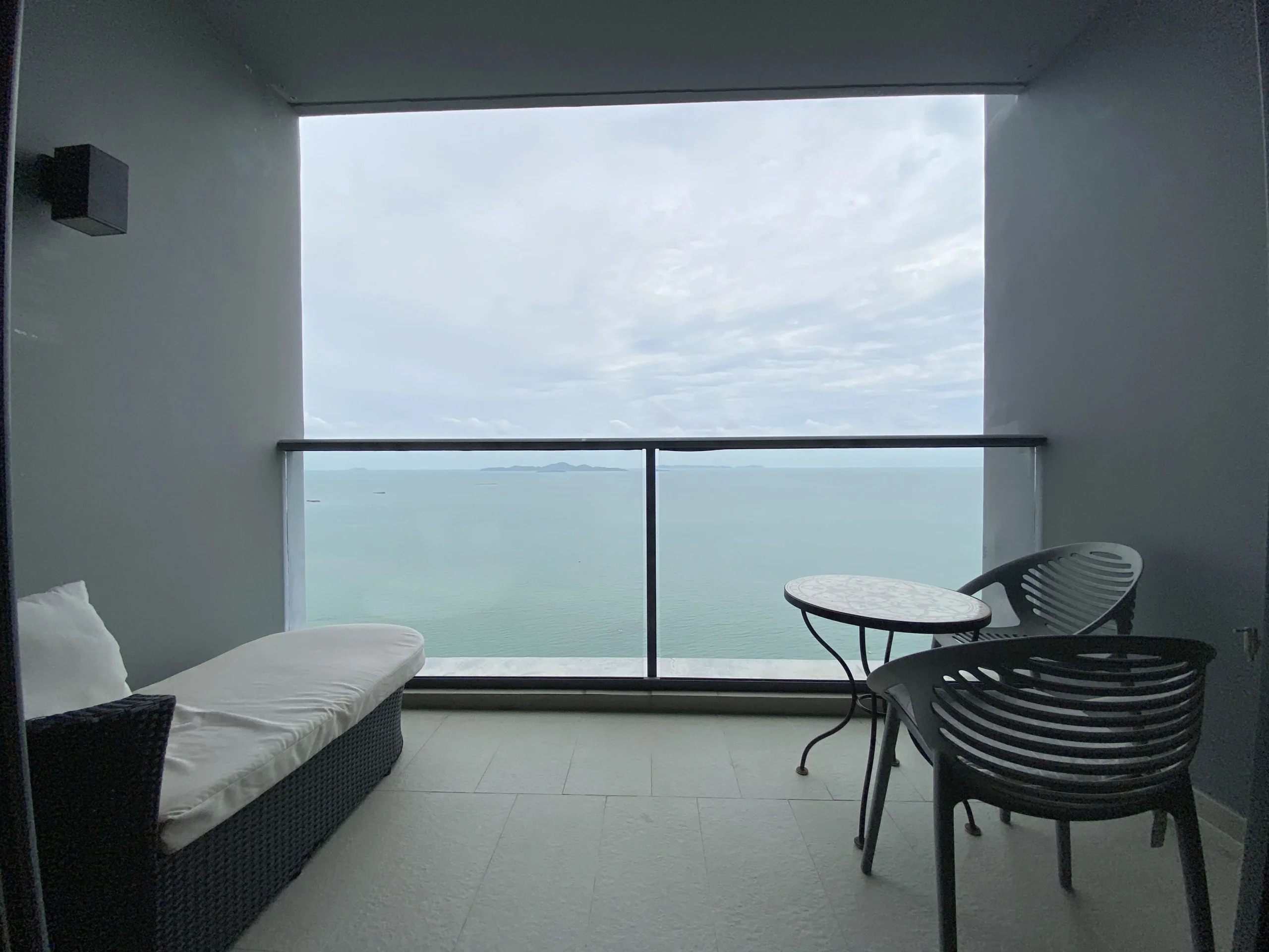 For-Sale-Condo-Pattaya-Na-Kluea-56335035275-1-scaled