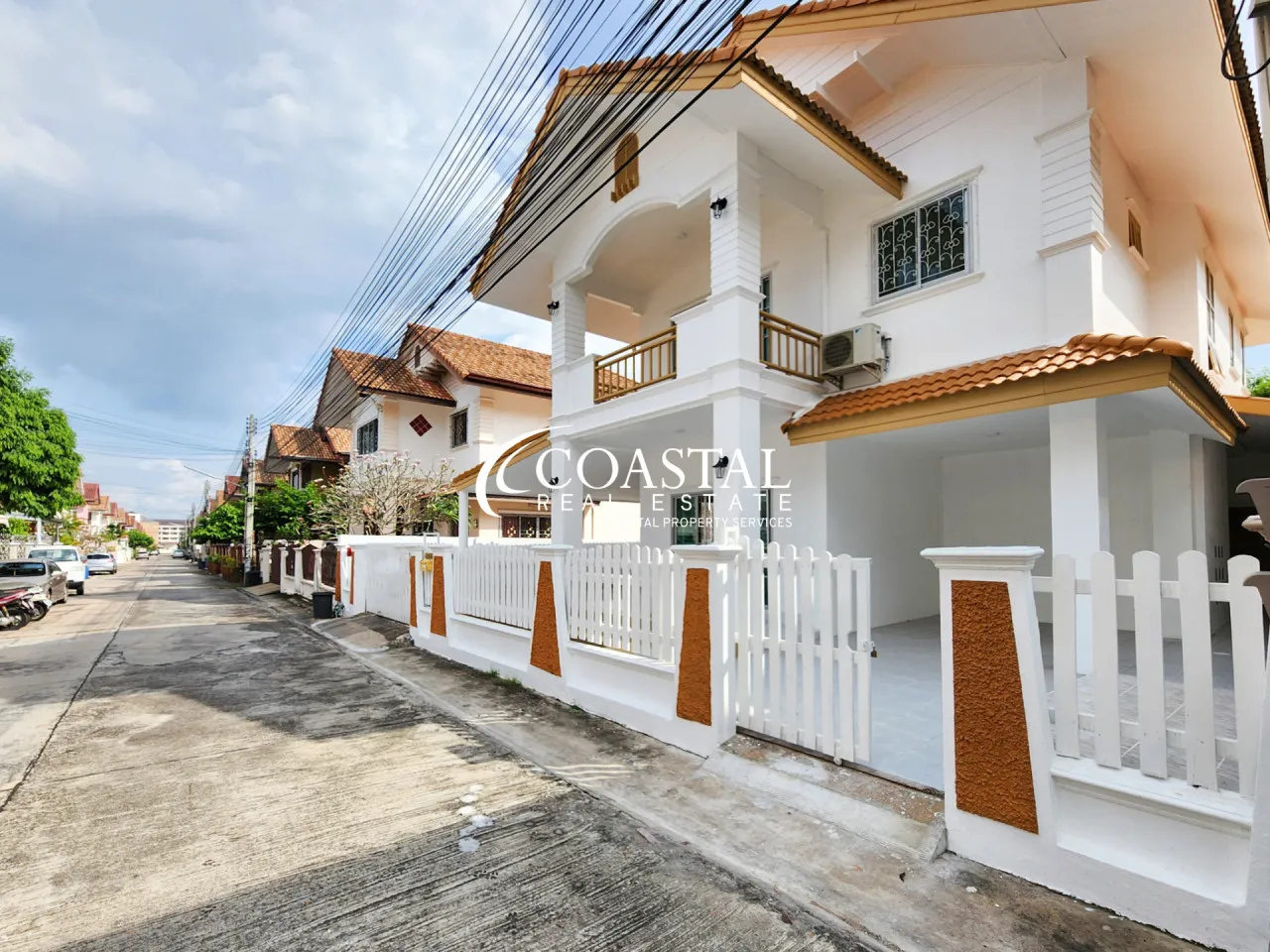 House For Sale And Rent East Pattaya H014041