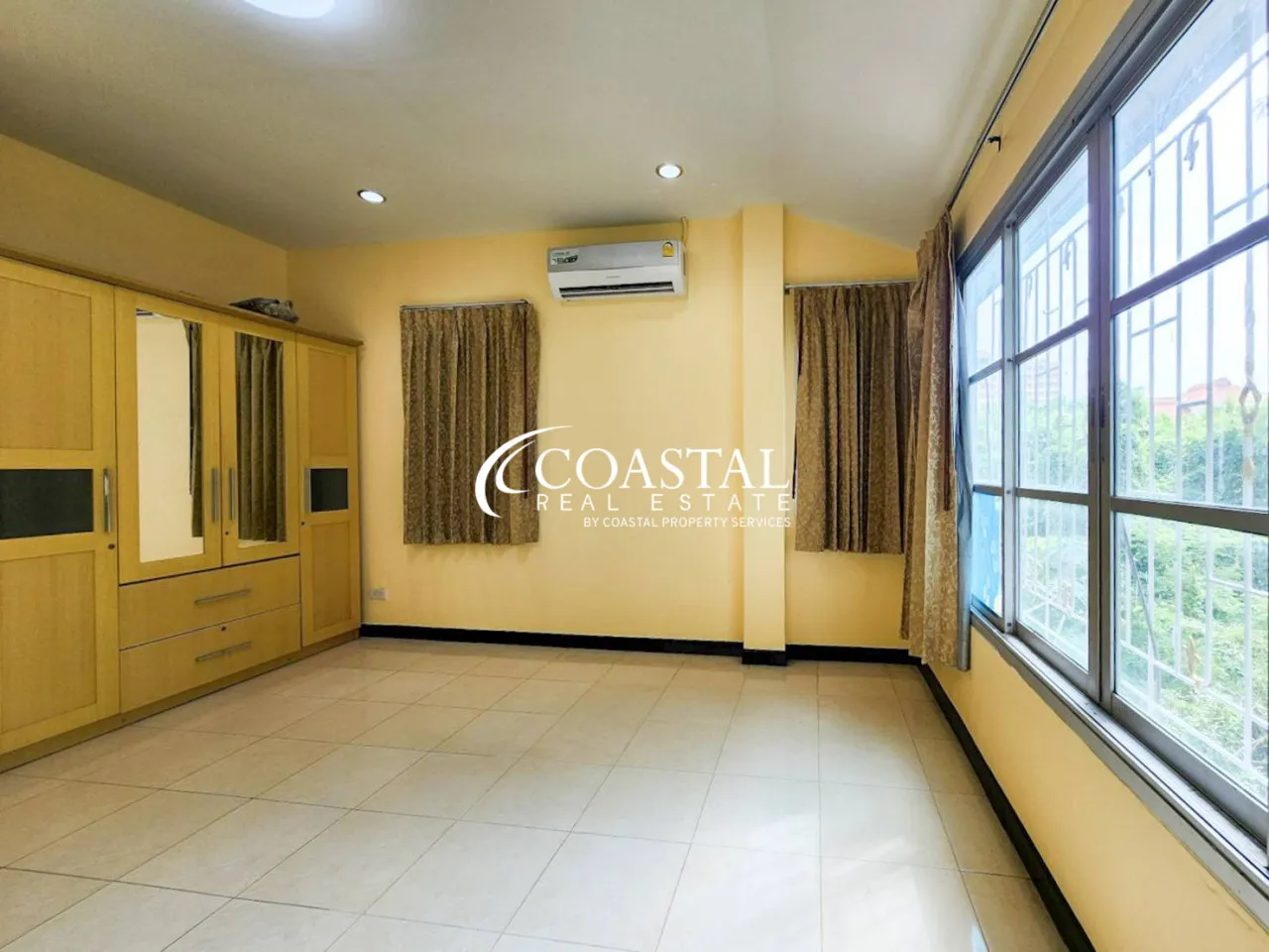 House For Sale East Pattaya_H014022_11