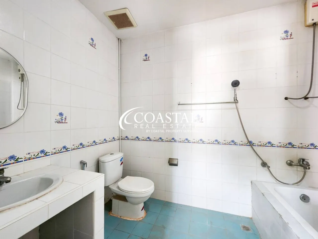 House For Sale East Pattaya_H014022_6