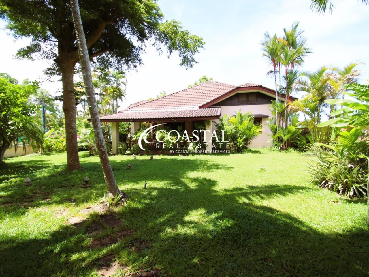 House For Sale Na-Jomtien H013901
