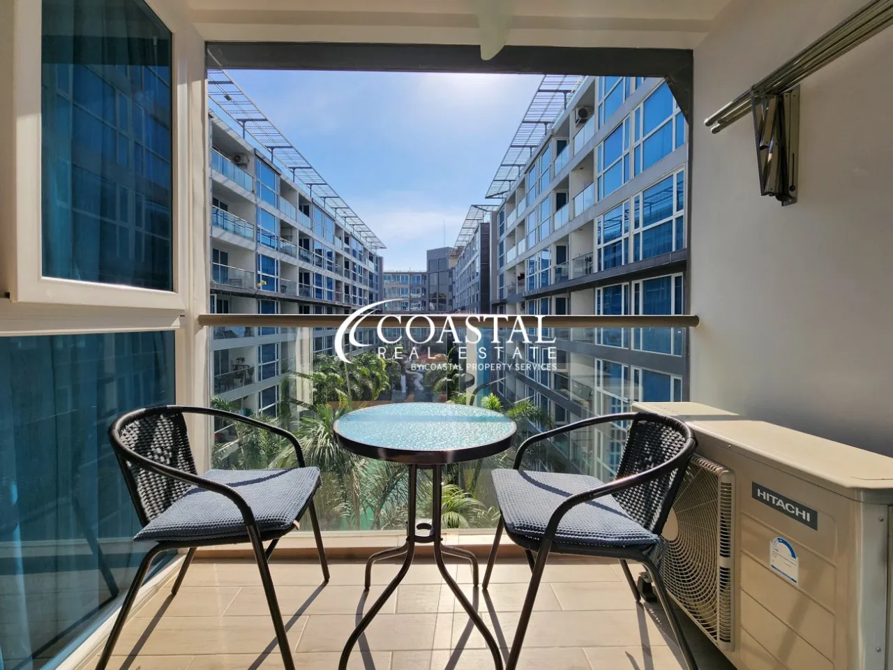 Condo For Sale Central Pattaya_C014215_10