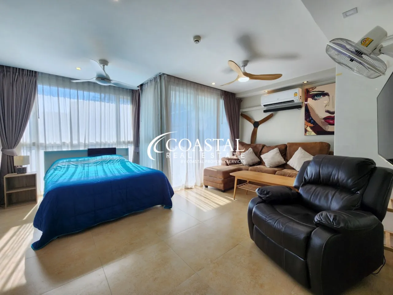 Condo For Sale Central Pattaya_C014215_6
