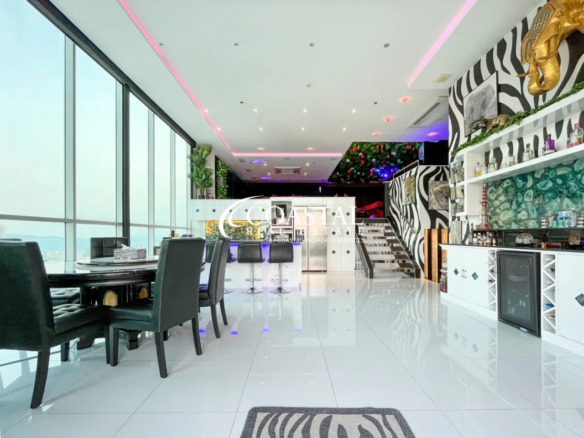 Condo For Sale Pratumnak C014270