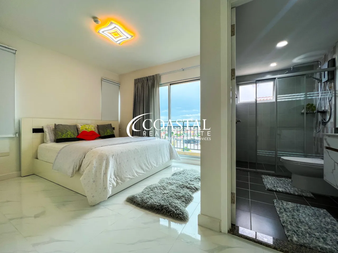 Condo For Sale South Pattaya_C014419_11
