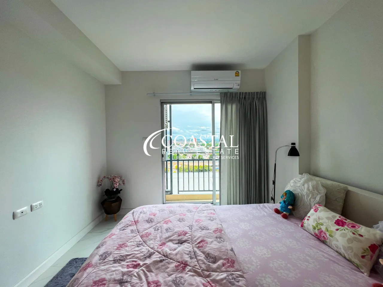 Condo For Sale South Pattaya_C014419_13