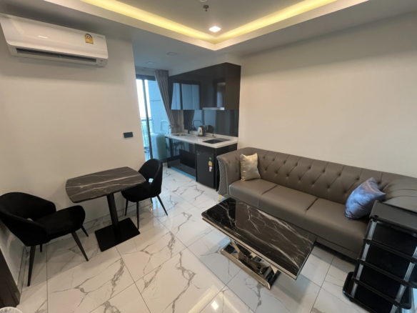 Appartement 1 chambre à Pattaya avec vue mer et ville